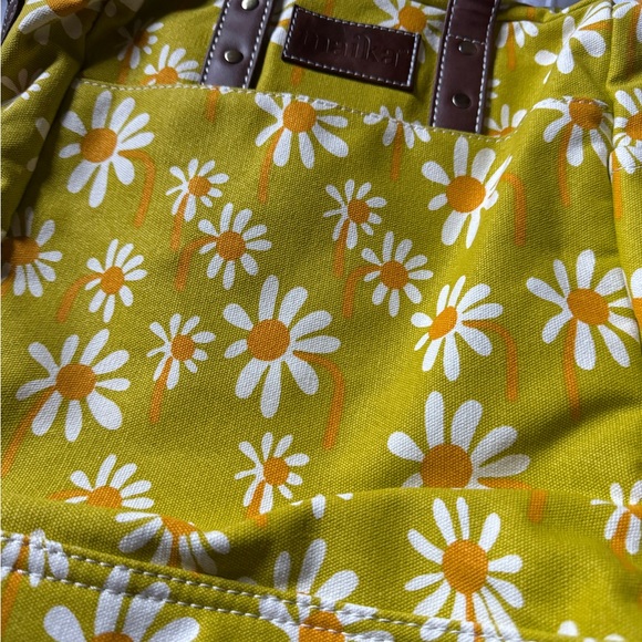 Maika Commuter Tote in Catalina Rare Print NWT - Picture 3 of 9